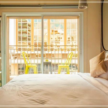 Dream Beach 98 Hotel And Spa Tel Aviv Eksteriør billede